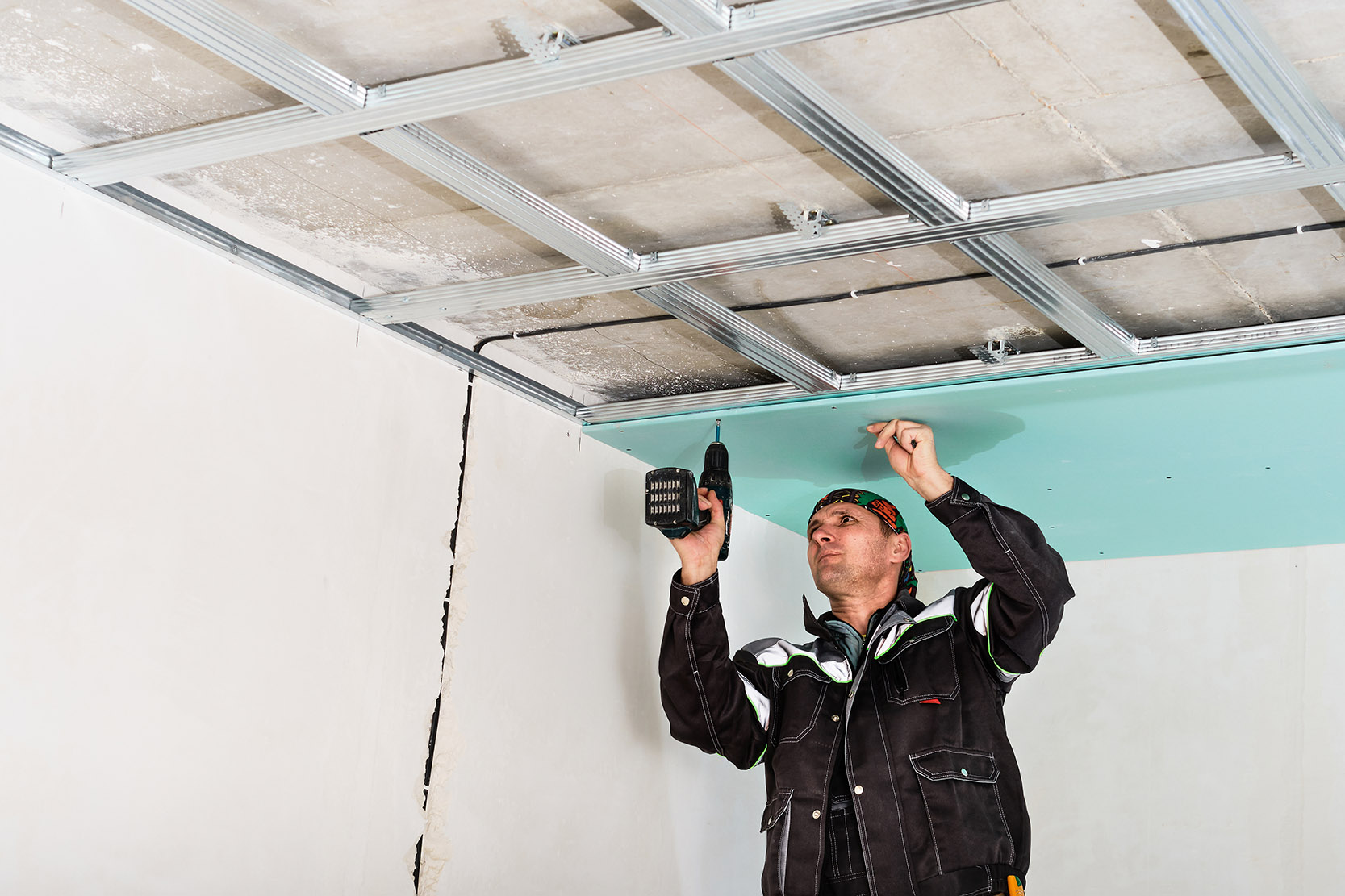 Gypsum Board Installation | Drywall Systems | Innocoat Oman